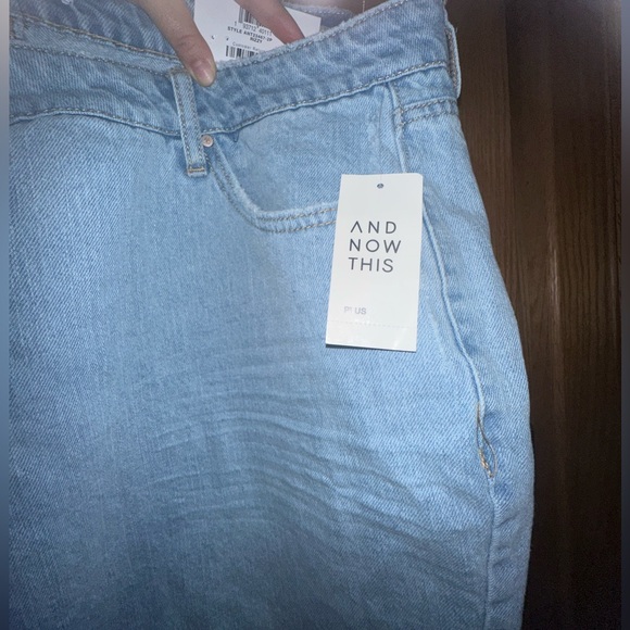 NWT Plus And Now This Ripped Straight Jeans - Picture 7 of 9